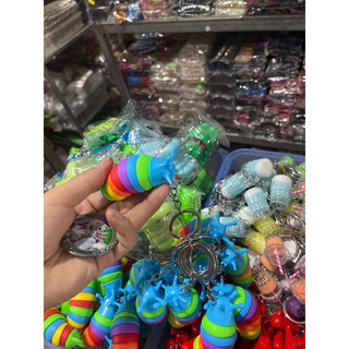 móc chìa khoá con sâu