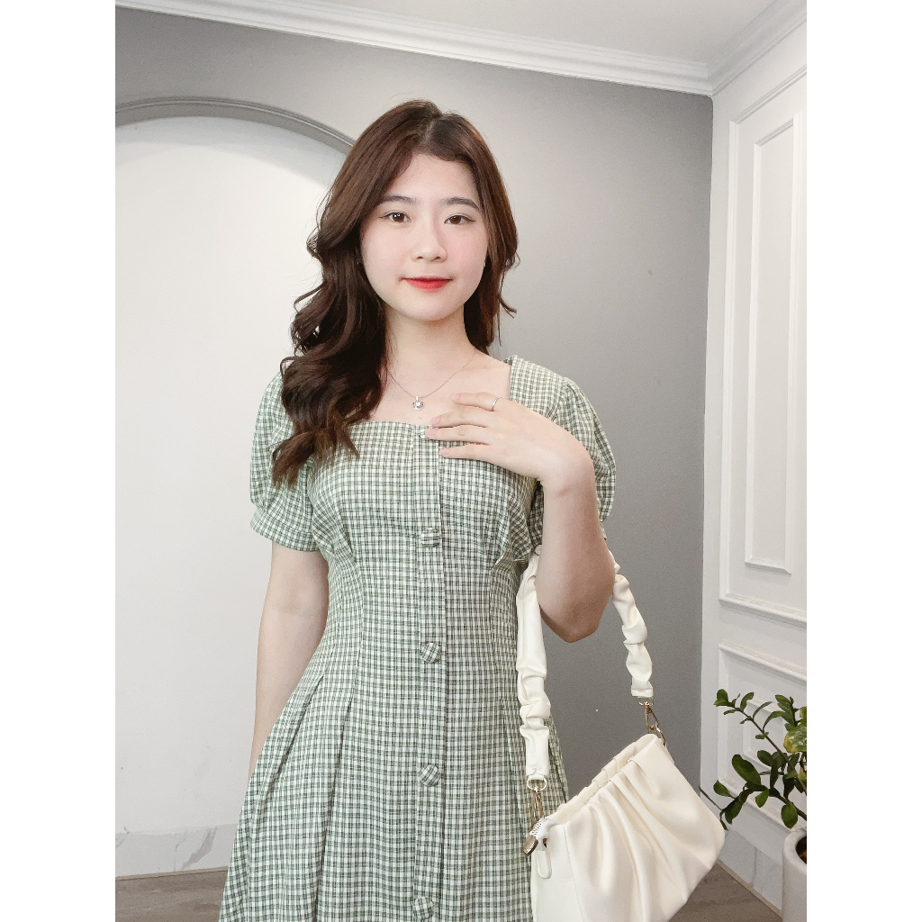 Váy Kẻ Cổ Vuông Cúc Bọc Min House