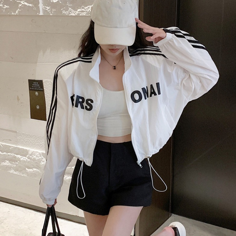 Áo khoác croptop gió dù nữ chất gió nhăn 2 lớp bên trong lót gió lụa SHINE CLOTHES,Áo khoác gió chữ PERS sọc bo tay rút