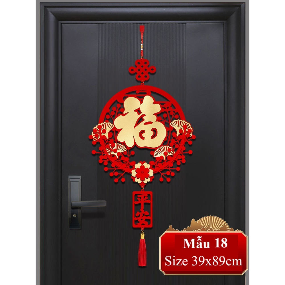 Chữ Phúc treo cửa ngày Tết May Mắn Lộc Đầy Nhà