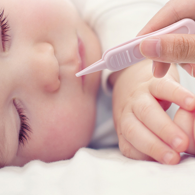 Bấm Móng Tay Trẻ Em, Bộ Dụng Cụ cắt móng tay đa năng Cho Bé 4 Chi Tiết.