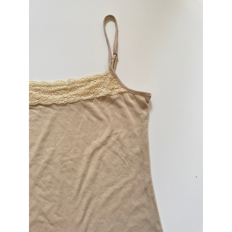 | Serie 3 |  Áo/ Top cami màu nude