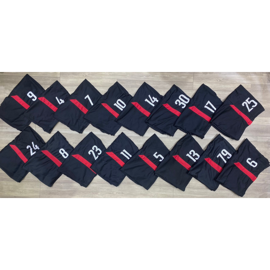 In Tên Số Theo Yêu Cầu Quần Áo Bóng Đá