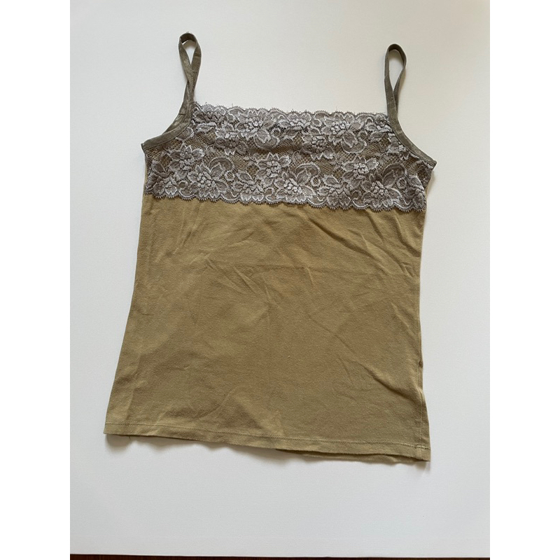 | Serie 3 |  Áo/ Top cami hai dây ren