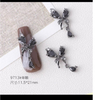 Set 5 charm bướm,charm tim trang trí móng