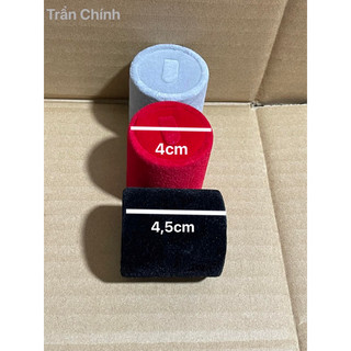Đế nhung trưng nhẫn có 3 màu đỏ/đen/xam