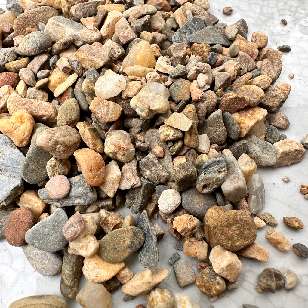 Sạn suối trải nền, trang trí thủy sinh 1kg