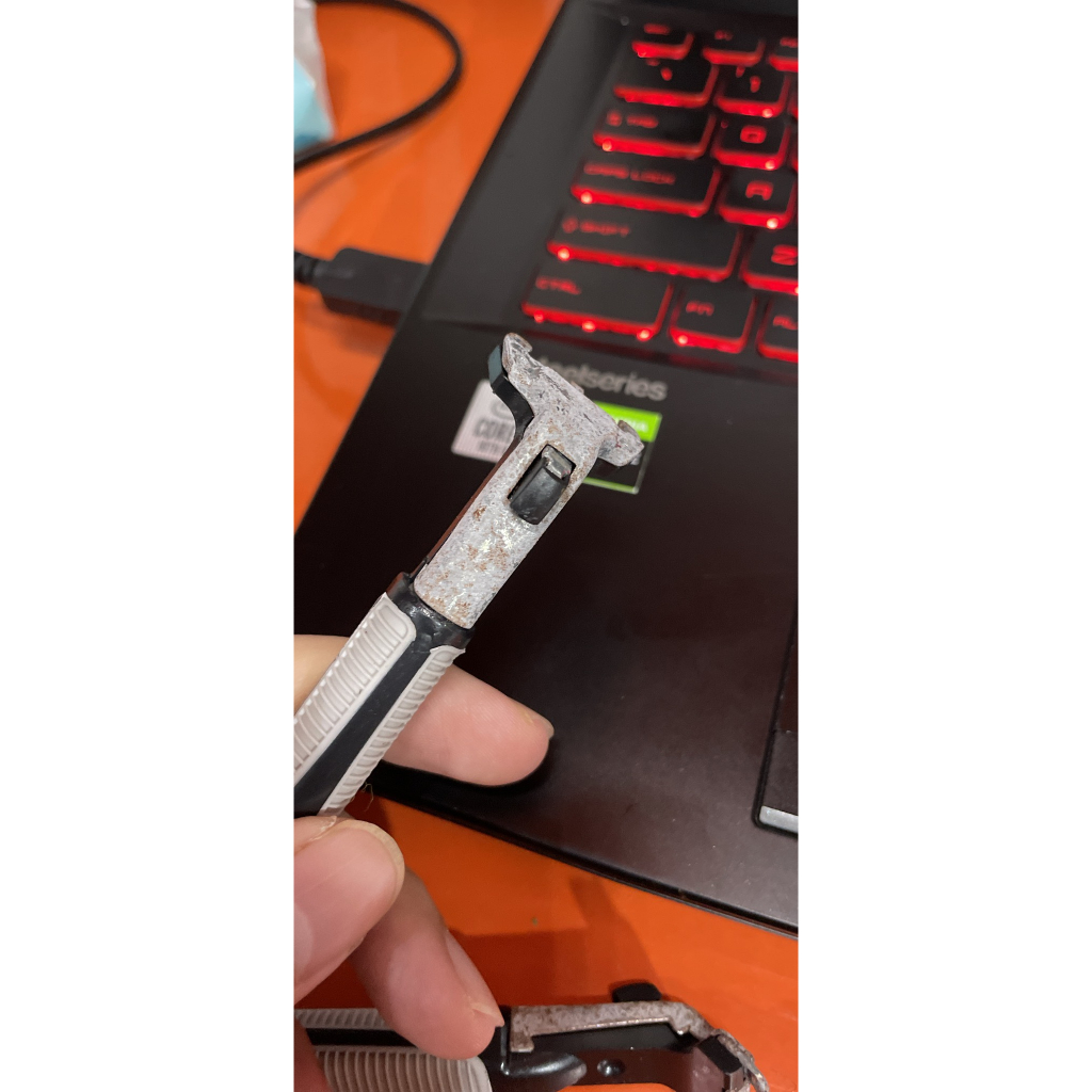 THANH LÝ Dao Cạo Râu 36 Lưỡi & Kem Cạo Râu