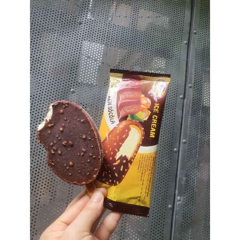 Kem Socola Hạnh Nhân Vò Giòn