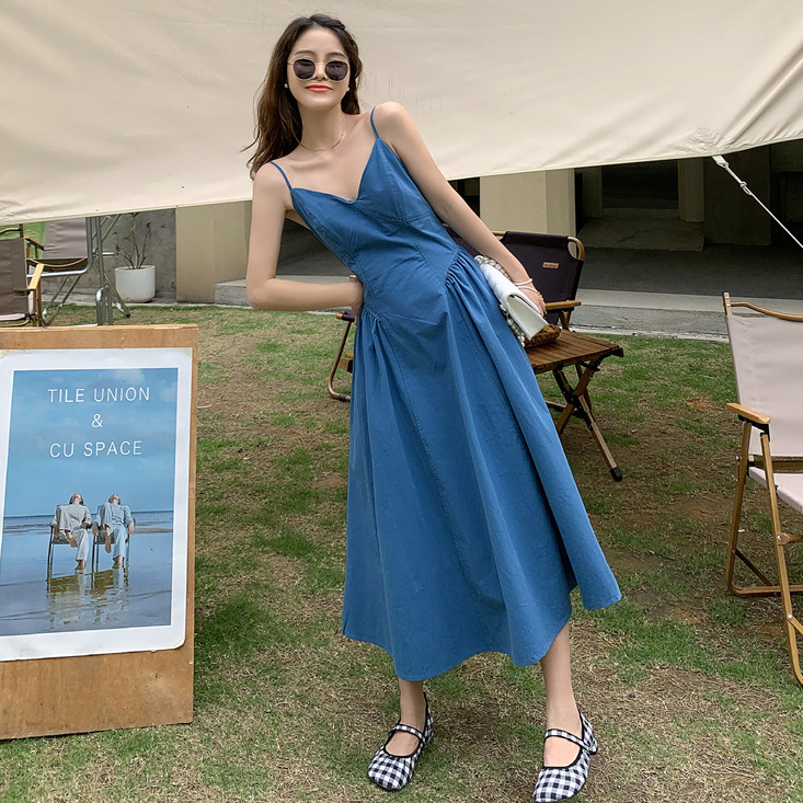 Đầm midi hai dây chéo eo chữ V tôn dáng Yaya dress