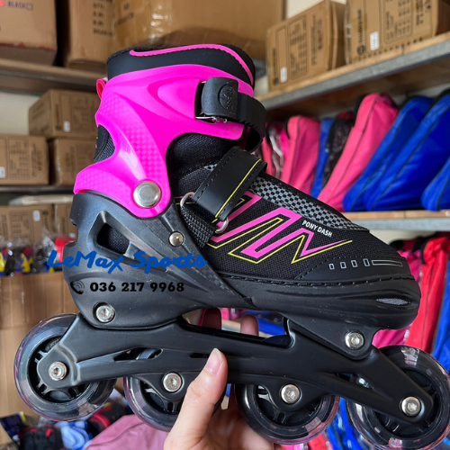Giày patin trẻ em có bánh cao su, phát sáng 8 bánh. Giày trượt patin trẻ em giá rẻ . Tặng bảo vệ chân tay 6 chi tiết