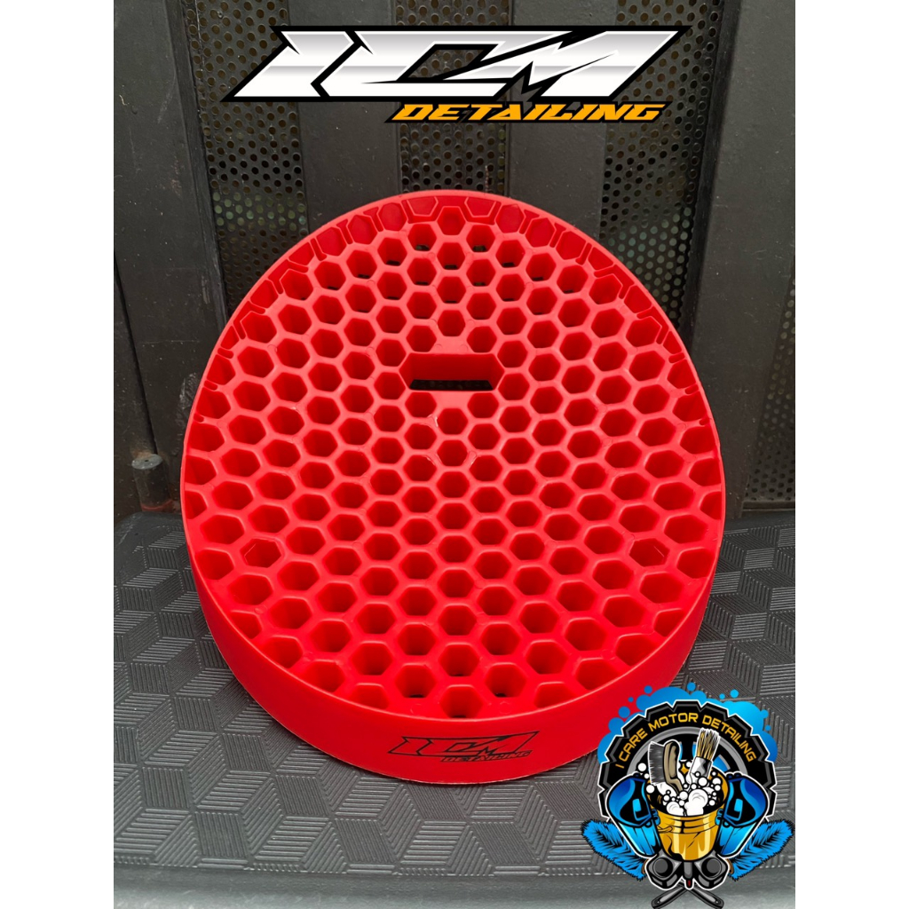 Combo Xô Nước Rửa Xe Màu Trắng Và Lọc Cát 2 IN 1