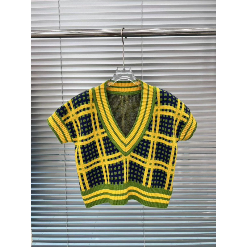 Áo len kẻ caro TQXK