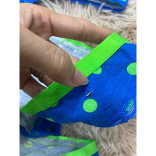 quần chip lọt khe(lỗi bấm kéo nhỏ như hình)