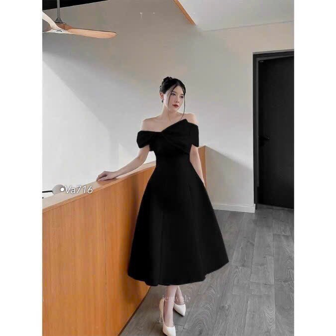 VA716  ĐẦM TAFTA XẾP LỆCH NƠ TRỄ VAI