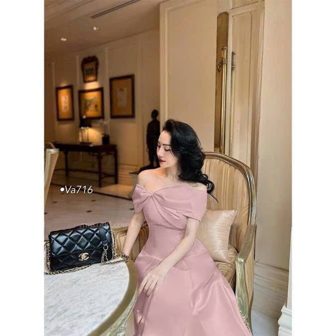 VA716  ĐẦM TAFTA XẾP LỆCH NƠ TRỄ VAI