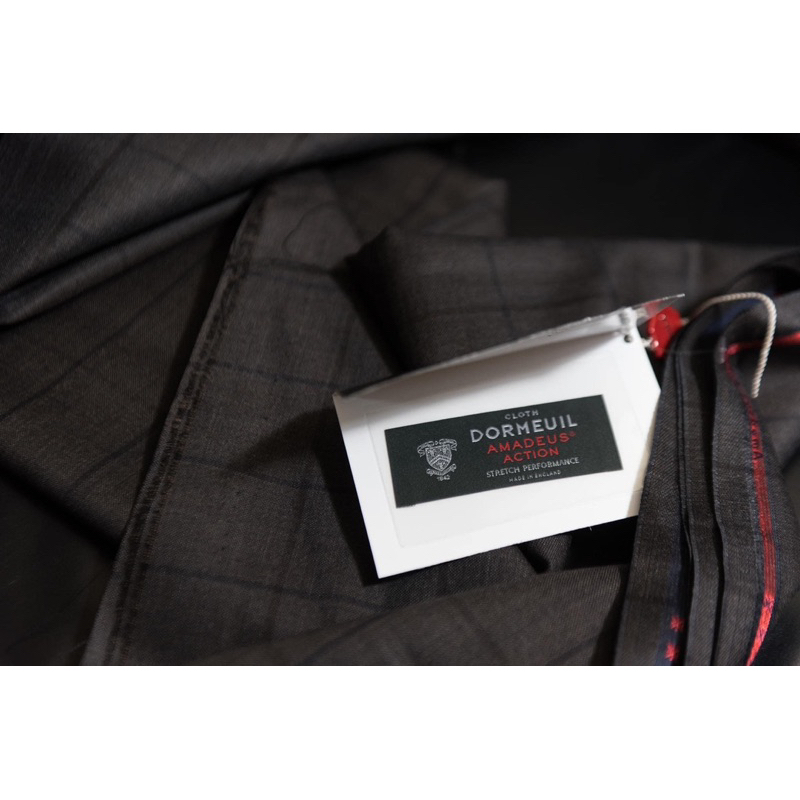 Vải hãng Dormeuil ( Exel ; Amadues Action )