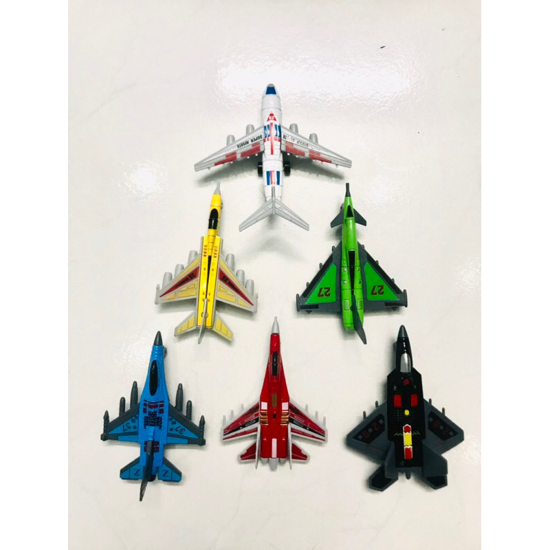 Bộ 6 mô hình máy bay quân sự vận tải và tiêm kích hợp kim sắt