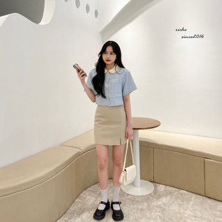 Chân váy ngắn xẻ màu be