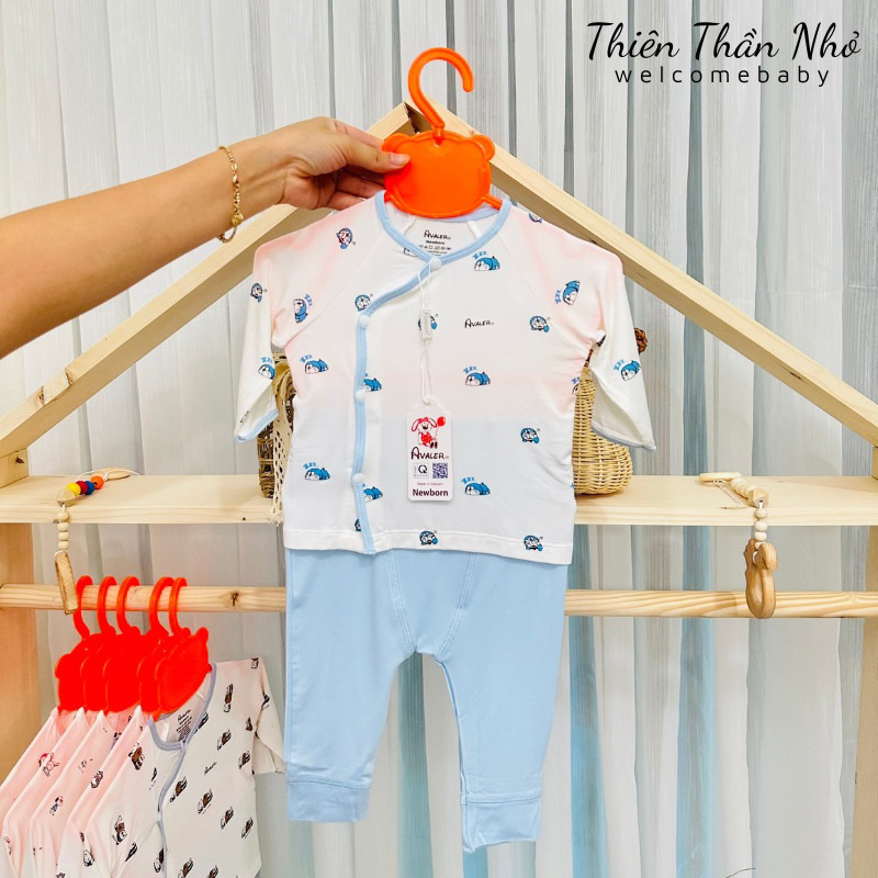 Bộ Avaler dài tay sơ sinh sợi tre cao cấp cài chéo bé trai bé gái chính hãng Mẹ Sâu Kiu DTSS001