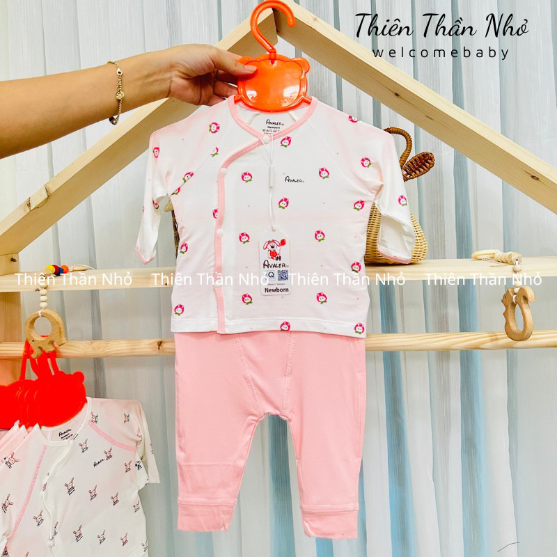 Bộ Avaler dài tay sơ sinh sợi tre cao cấp cài chéo bé trai bé gái chính hãng Mẹ Sâu Kiu DTSS001