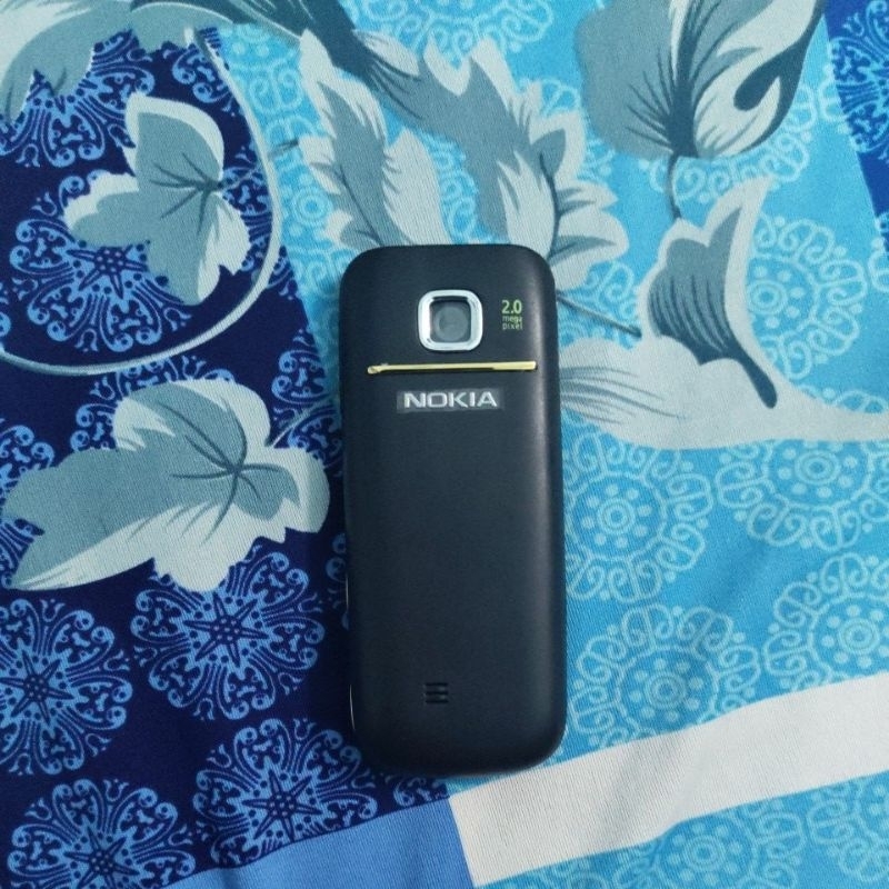 Điện thoại nokia 2700 cũ
