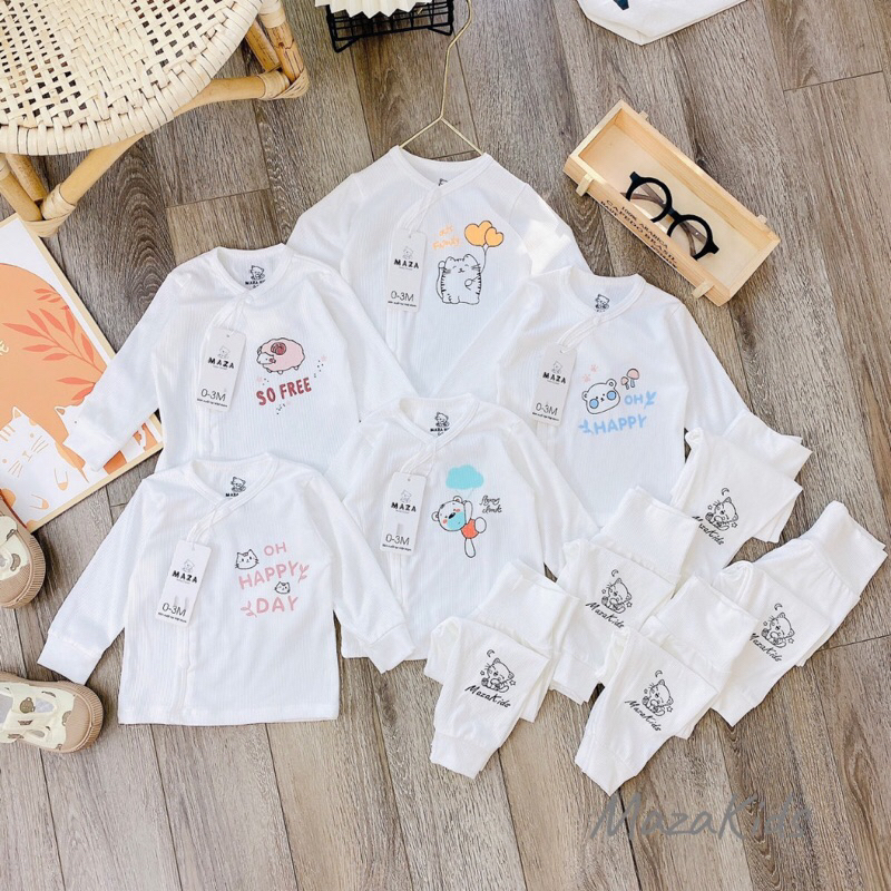 Bộ sơ sinh dài tay tăm lạnh MAZAKIDS cài lệch cúc bấm quần đáp đũng mềm co giãn tốt cho bé từ 3-9KG