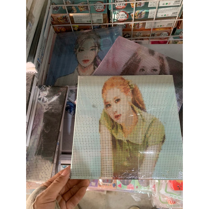 Tranh đính đá thành viên BLACKPINK, tranh đính đá kèm khung 20 x 20cm