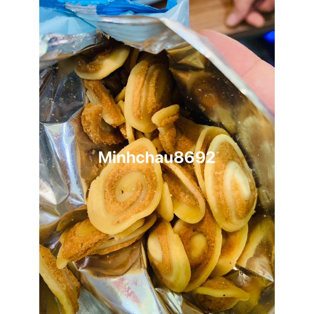 Bim bim hình tai thỏ giòn ngọt - 30 gói 1 bịch