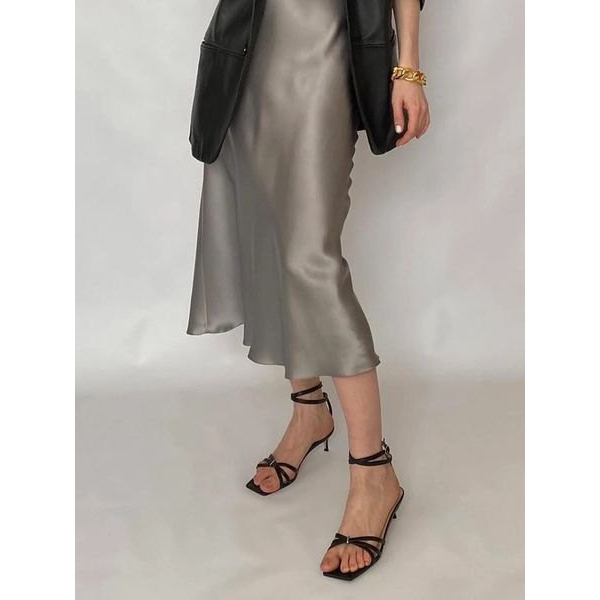 Váy LARINA dáng dài V278