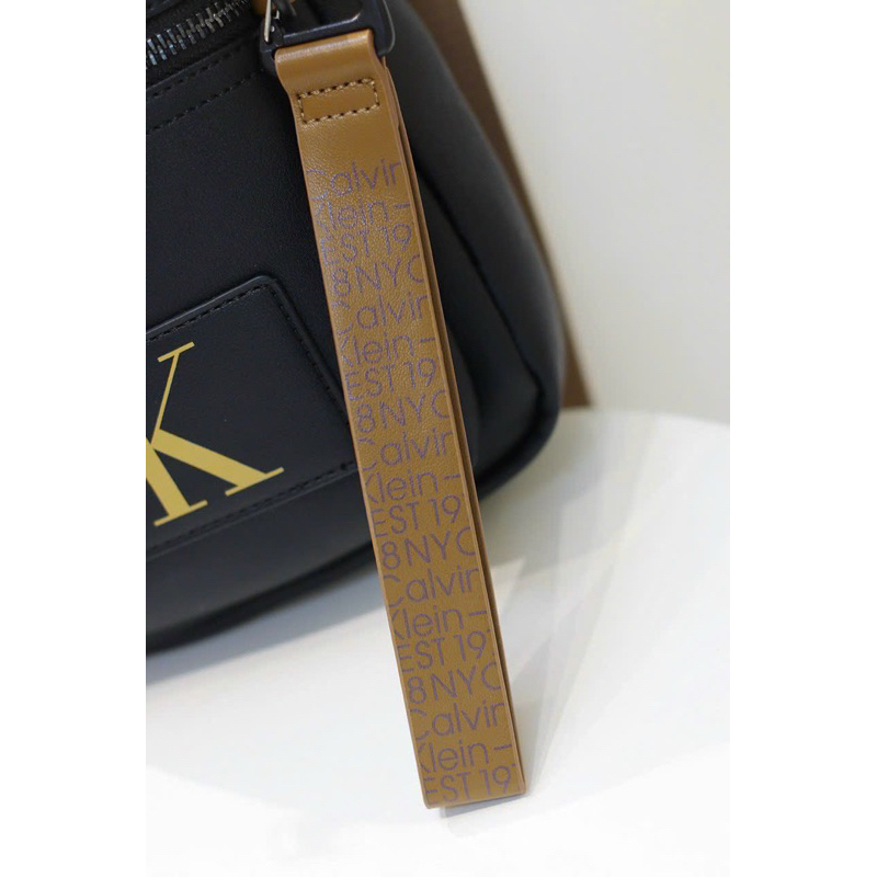 TÚI ĐEO CHÉO CK JEANS