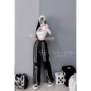 Sét bộ áo croptop tay ngắn in chữ BÀ LEN phối quần tuyết mưa ống rộng sọc chữ cực cá tính