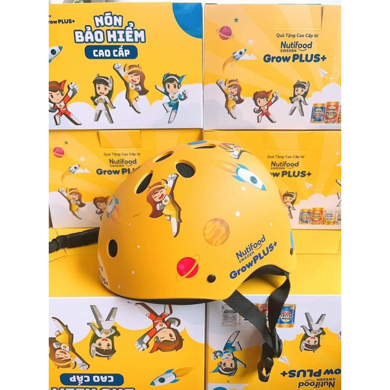 Nón Bảo Hiểm cao cấp  xịn sò cho bé HKM của sữa Nutifood