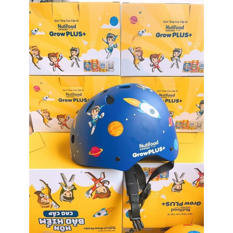Nón Bảo Hiểm cao cấp  xịn sò cho bé HKM của sữa Nutifood