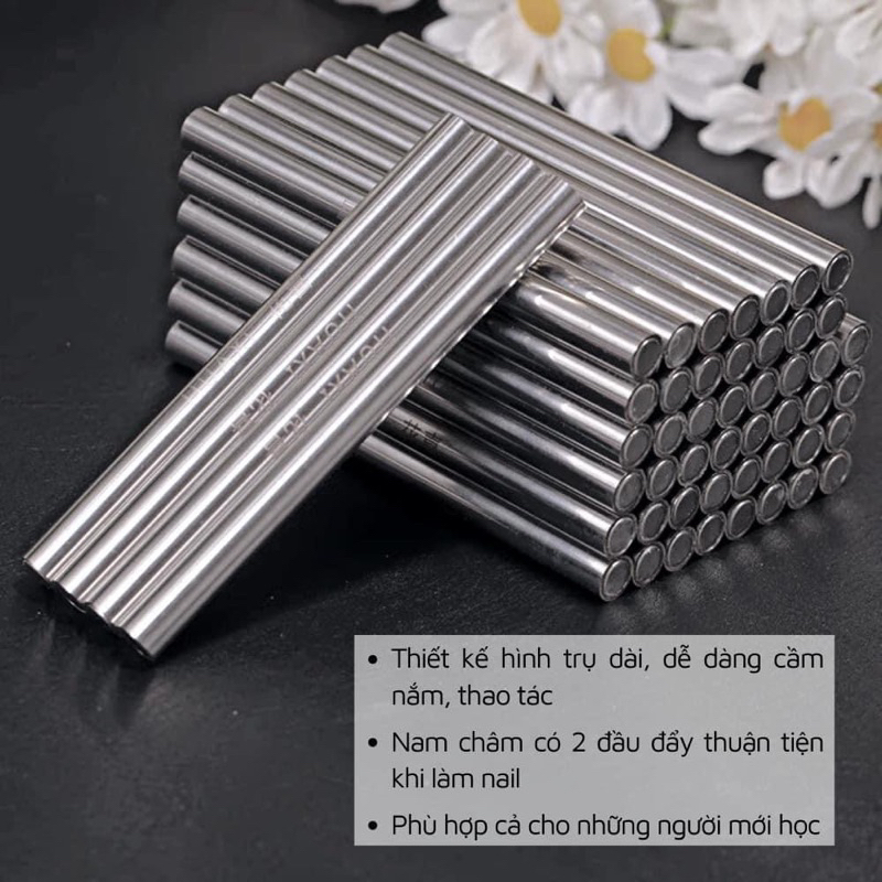 Nam châm siêu to hơ mắt mèo