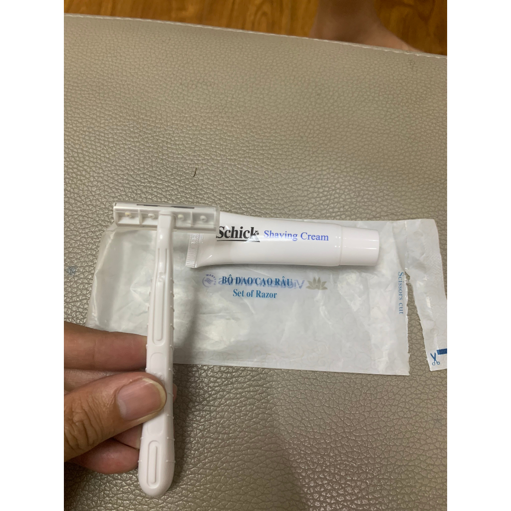 Dao cạo râu có kem