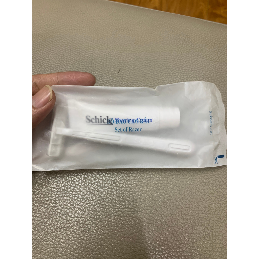 Dao cạo râu có kem