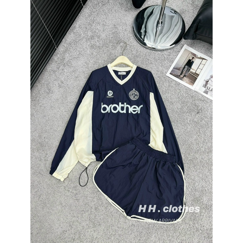 Set áo tay dài phối chữ kèm quần short