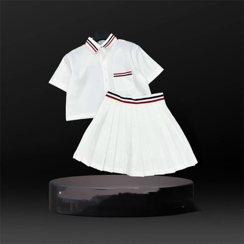 Set áo sơ mi tay ngắn phối chân váy xoè viền sọc