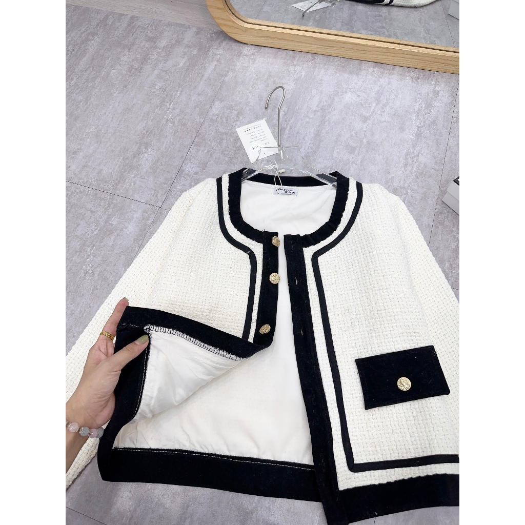 Áo Khoác Dạ Trắng Phối Viền Đen, Hàng 2 Lớp Cao Câp Chuẩn QC