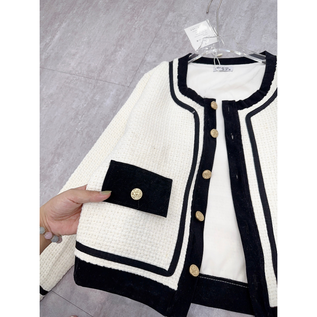 Áo Khoác Dạ Trắng Phối Viền Đen, Hàng 2 Lớp Cao Câp Chuẩn QC