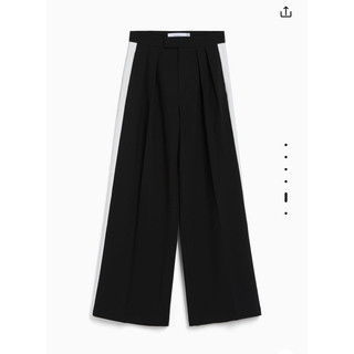 Quần Bershka Authentic