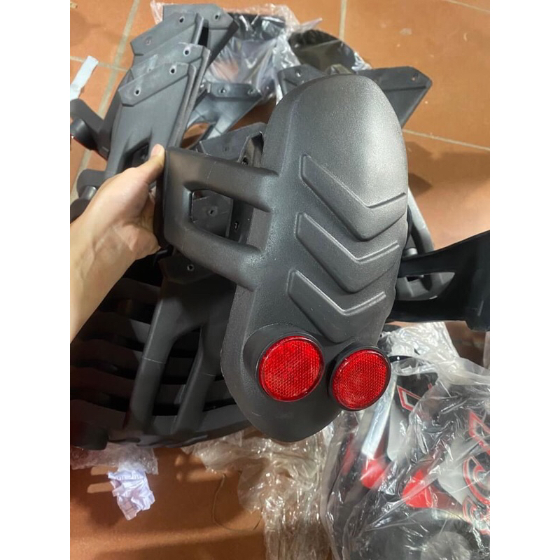 Bộ chắn bùn sau xe điện M133 2 mảnh