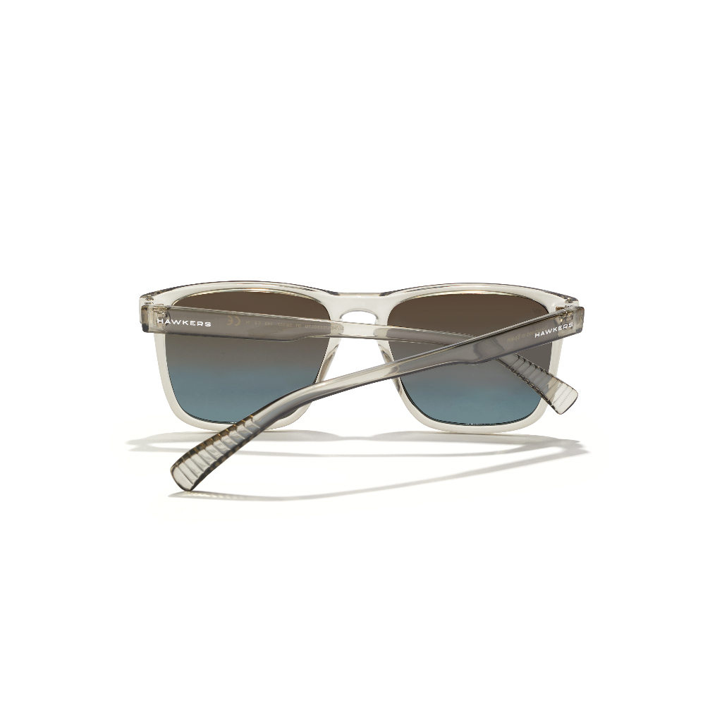 Kính mát HAWKERS chống tia UV400 thời trang dành cho nam và nữ