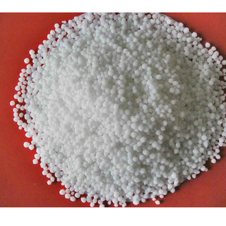 100gram phân đạm URÊ giúp cây sinh trưởng nhanh và phát triển dễ lá