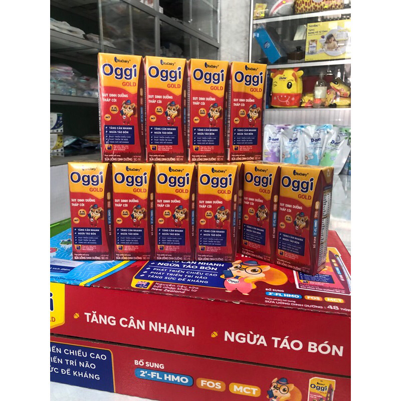 sữa oggi 1 thùng 12 lóc . 180ml