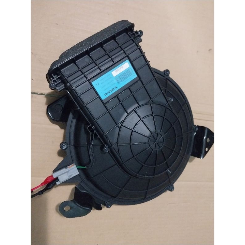 Duy nhất 1 em sup gầm Volvo 30 cm chất âm thì phải nói đỉnh của chóp ưu điểm dễ lắp đặt phù hợp với tất các dòng xe ở vn