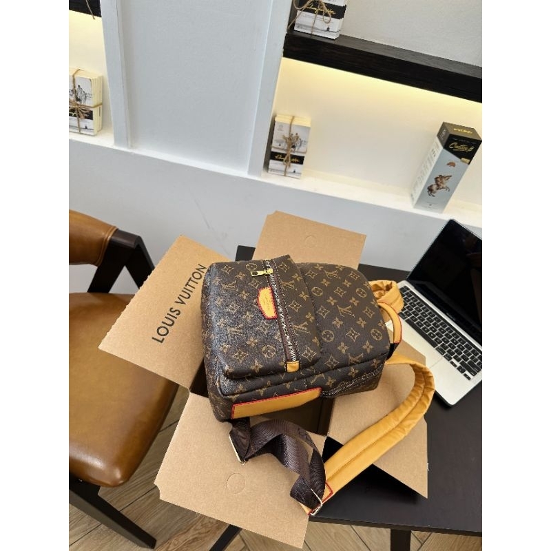 Balo thời trang lv 2 màu xinh xĩu size 25cm