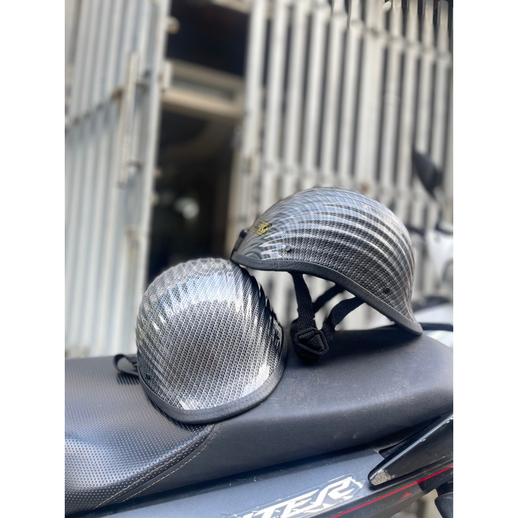 Nón bảo hiểm sò nhúng carbon siêu ngầu