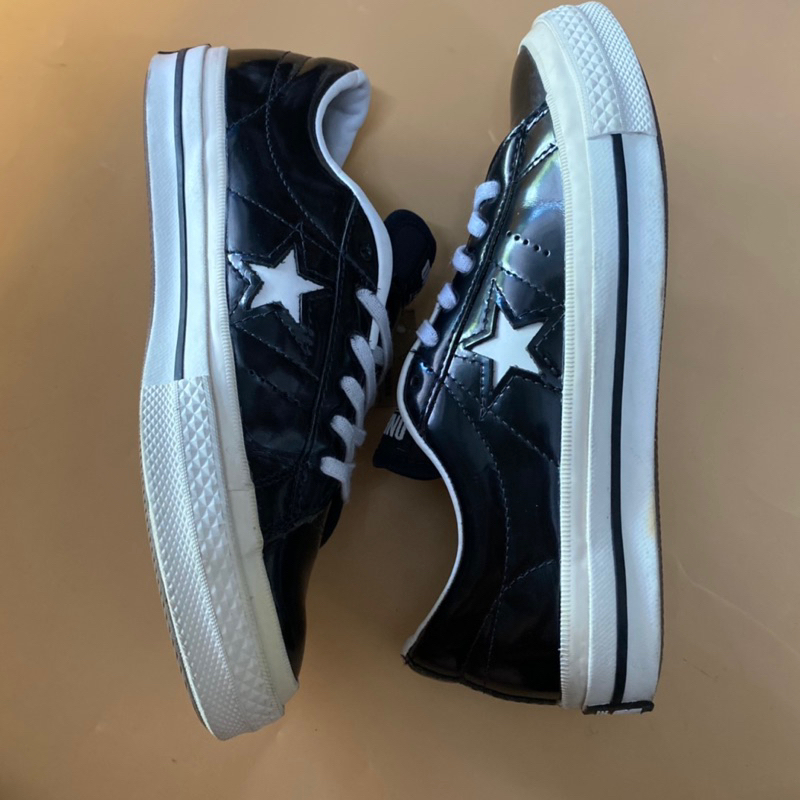 Giày chính hãng đã qua sử dụng